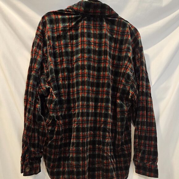 True Grit Black and Red Plaid Casual Button Down Shirt - Picture 7 of 8